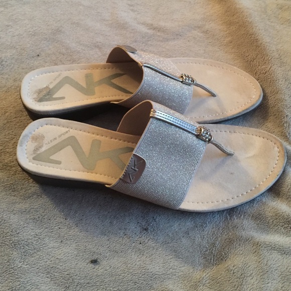 Fancy Sandals - Picture 3 of 4