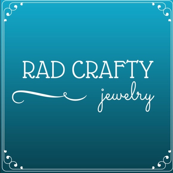 🎁💜Large purple rose earrings - Picture 4 of 4