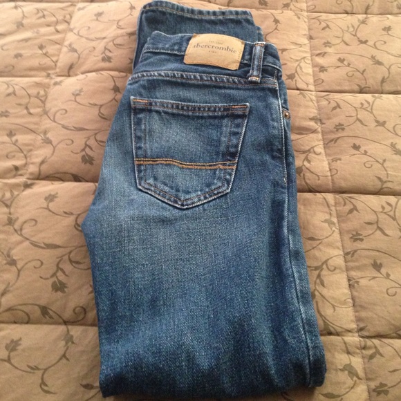 Boys Abercrombie Kids size 10 boot cut jeans.