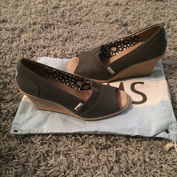 Grey TOMS