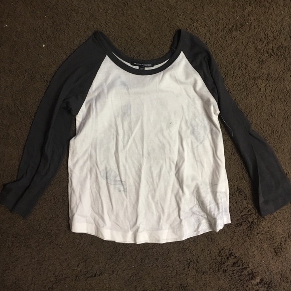 BRANDIE MELVILLE CROP