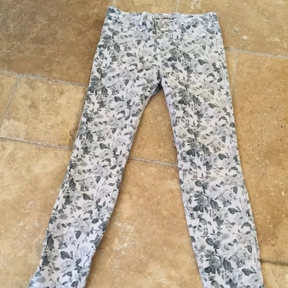 J Brand Gray Floral Mid Rise Skinny Cropped Jeans