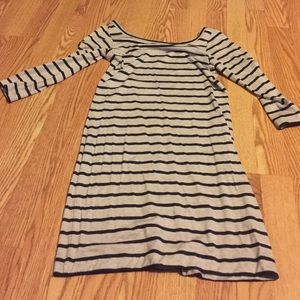 Stripe elbow sleeve dress