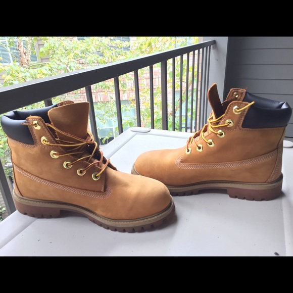 Suede timberland boots - Picture 3 of 4