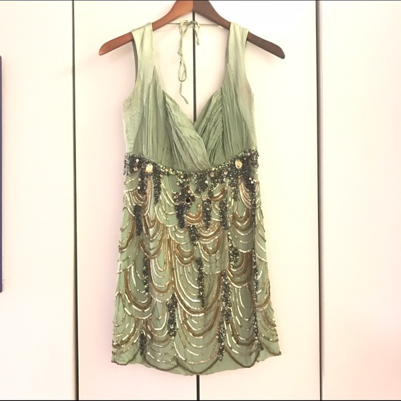 Light green olive color cocktail dress - Picture 1 of 4