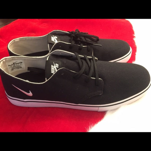 Nike SB