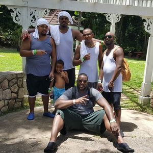 Meet your Posher, Leon