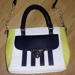 Steve madden chartreuse purse
