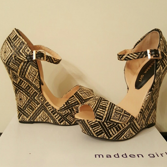 Dream Weaver Wedges