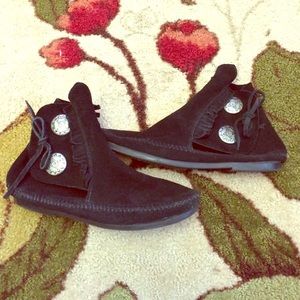 Minnetonka booties