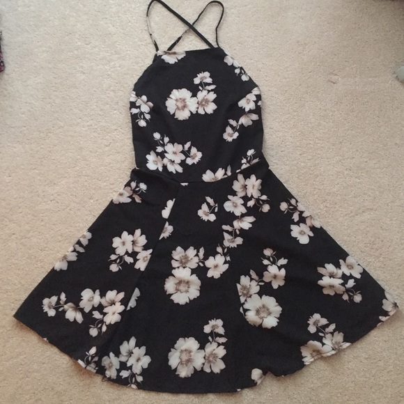 Elegant open back Brandy Melville dress