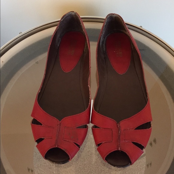 Red open-toed slippers by Mossimo Supply Co.