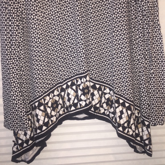 Max Studio Top - Picture 3 of 4