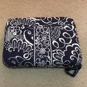 Vera Bradley small laptop/tablet case