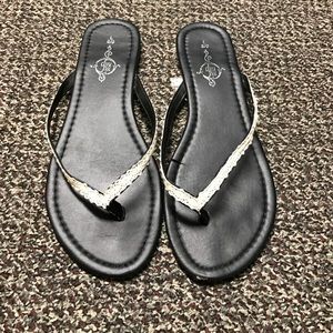 Thin sole flip flops!