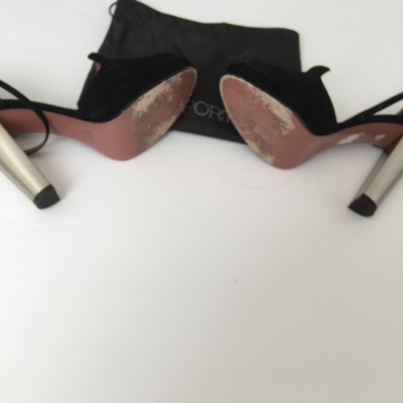 👠 SportsMax Black & Silver Suede Heels 🎉🎉 2xHP - Picture 3 of 5