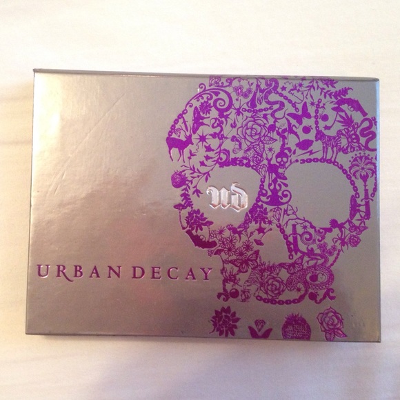 Urban Decay Shadow Box