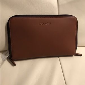 Camden leather zip traveler by coach
