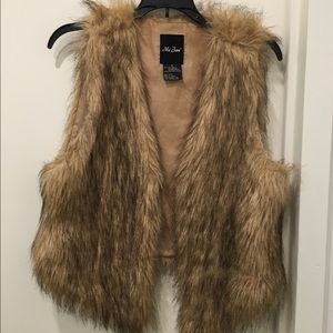 Faux fur vest
