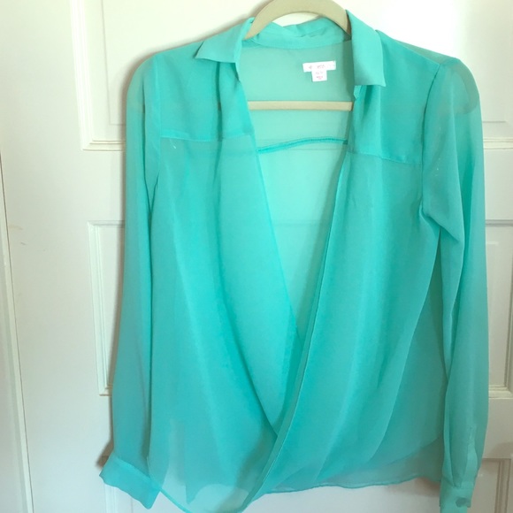 Mint Scooped Blouse