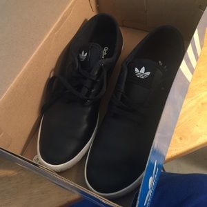 Adidas leather shoes！new