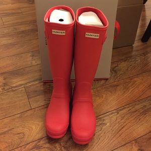 Brand New Hunter Boots!