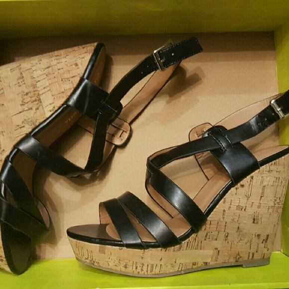 Black Sandal Wedges