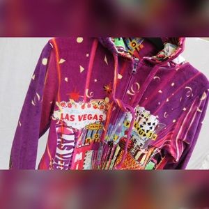 ▫️LAS VEGAS WILD▫️ Sweater.