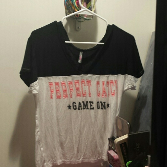 Black pink and white  crop top in great shape