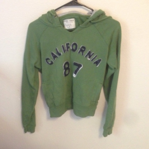 Cropped green V- neck hoodie - Picture 2 of 2