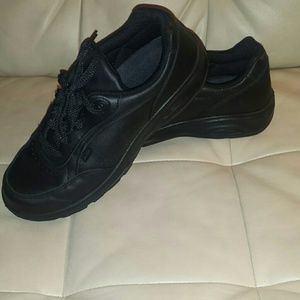 New Balance work shoes Sz 10