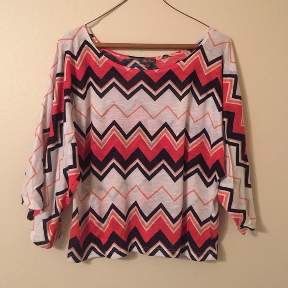 Donated! Chevron Top