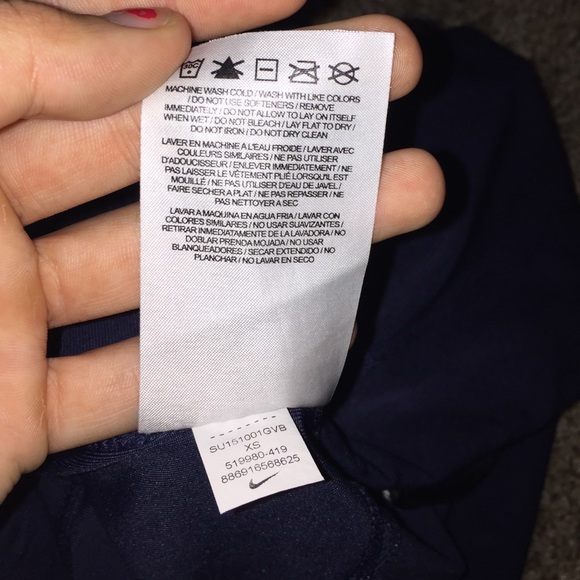 Nike crop leggings! - Picture 3 of 4