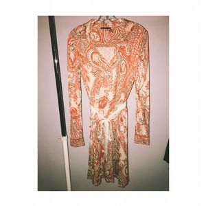 Elie Tahari long sleeve dress
