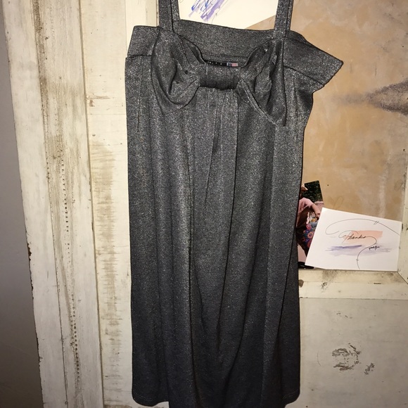 dark silver top with bow tie - Picture 1 of 2