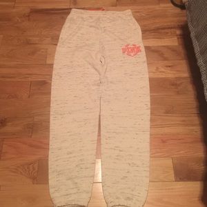 NWOT Pink VS Campus pants size small