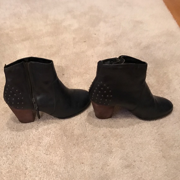 Black Bootie
