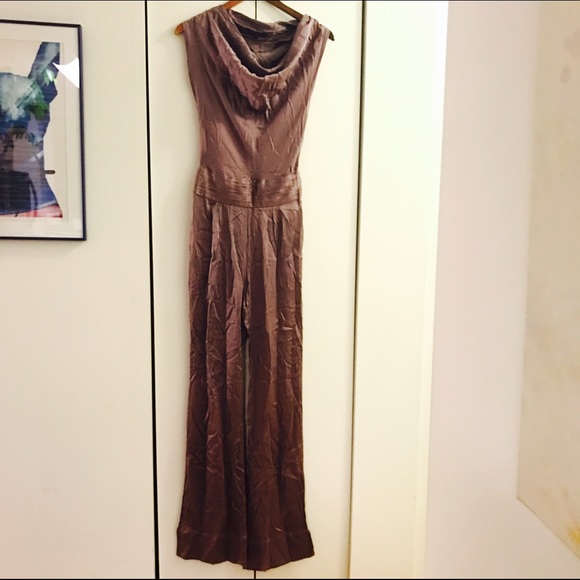 Cowl neck wide leg plum jumpsuit in satin - Picture 2 of 4