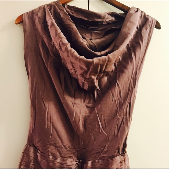 Cowl neck wide leg plum jumpsuit in satin - Picture 4 of 4