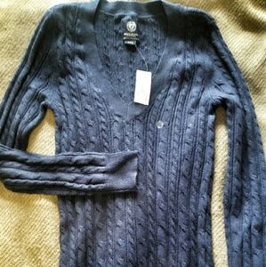 American Eagle Sweater **REDUCED**