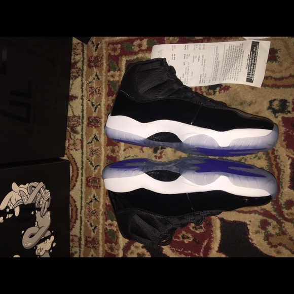 Jordan space jam 11 main image 4