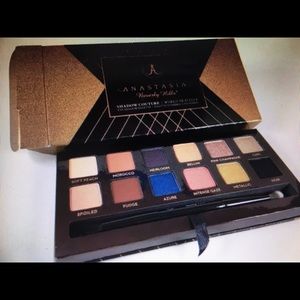 World Traveler- sold out. Brand new/ never used.