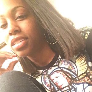 Meet your Posher, Regina