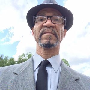 Meet your Posher, Edward