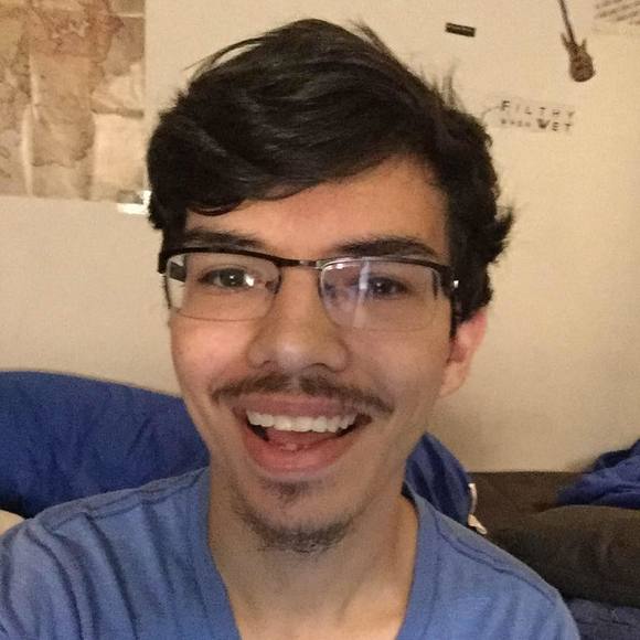 Meet your Posher, Luis