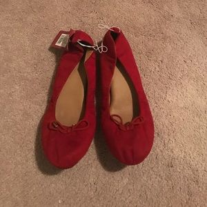 Never worn red flats