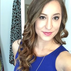 Meet your Posher, Hannah