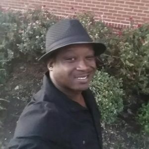 Meet your Posher, Clyde