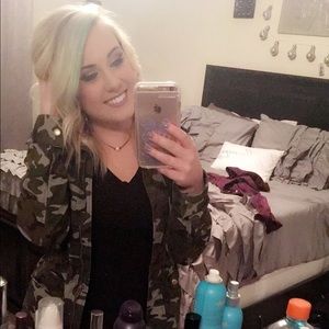 Meet your Posher, Brooklyn