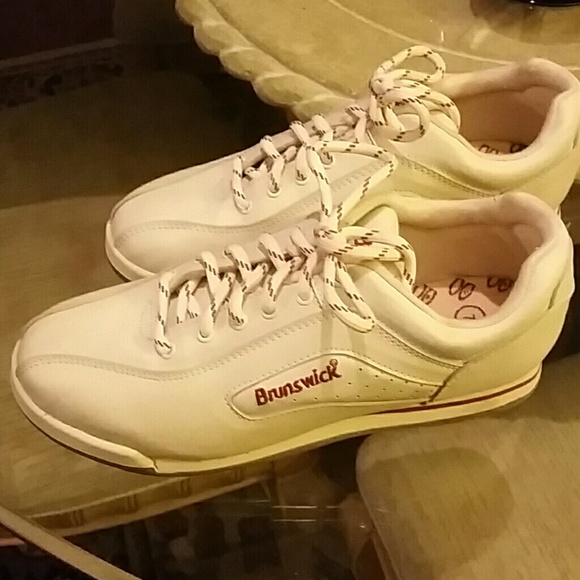 Brunswick bowling shoes